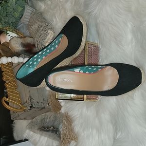 Merona Black size 9 canvas espadrille wedges